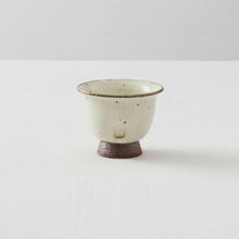 画像をギャラリービューアに読み込む, 淡海陶芸研究所 白泥小煎茶碗