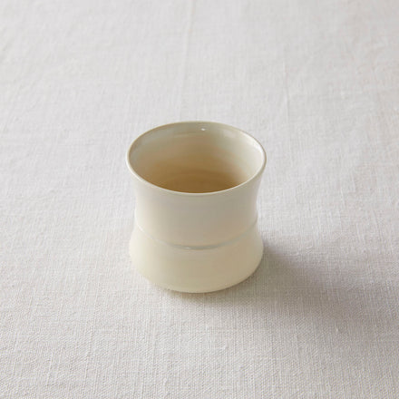 中里花子