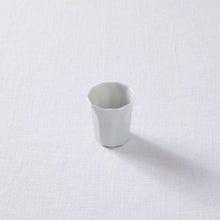 画像をギャラリービューアに読み込む, Eliu 茶杯 角
